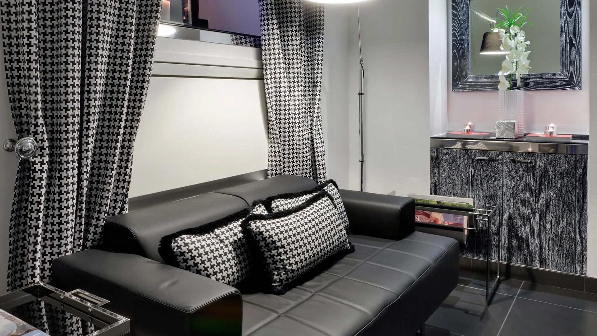 Lhp Hotel Napoleon Milan