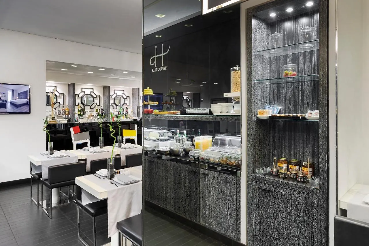 Lhp Hotel Napoleon Milan Italy