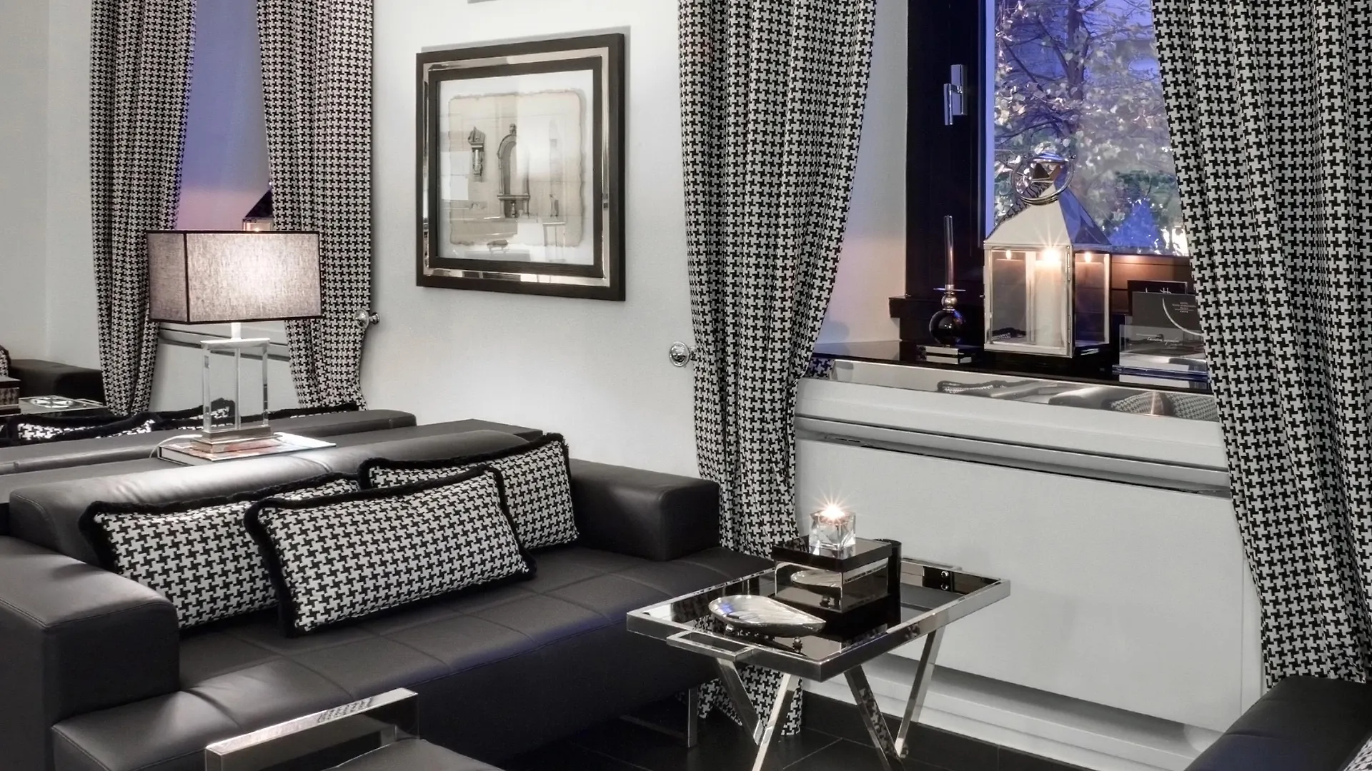 Lhp Hotel Napoleon Mediolan